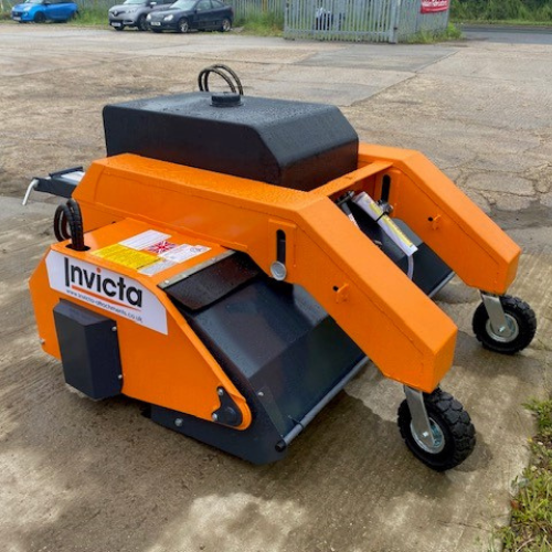 Telehandler Sweeper Collector Fork Mounted Hydraulic Sweeper / Collector — Wade Building Supplies