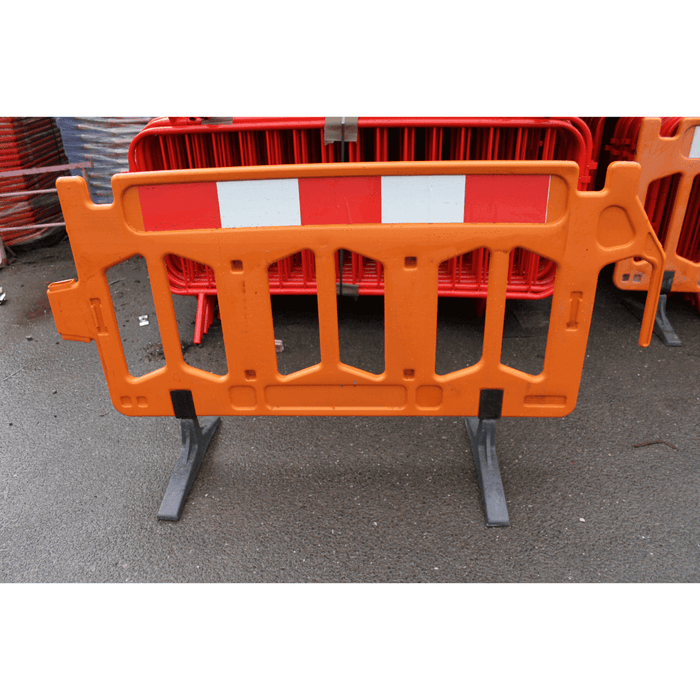 WADE BUILDING SUPPLIES | CHAPTER 8 CROWD CONTROL BARRIER